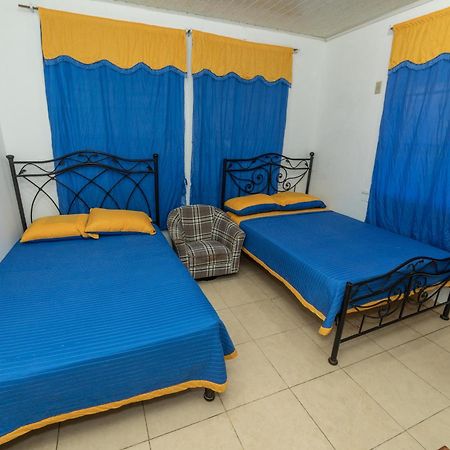 Hostal Amador Familiar Cidade do Panamá Quarto foto