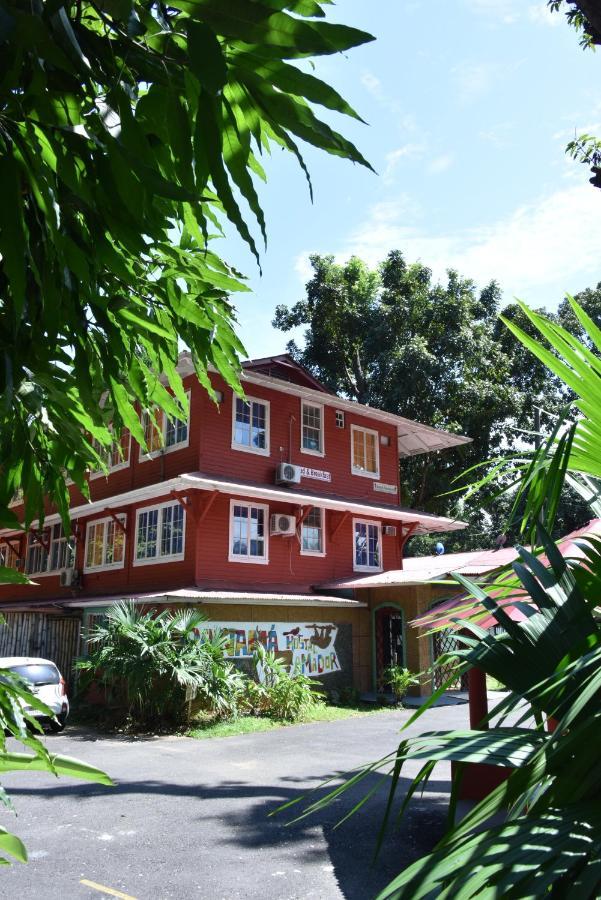 A Pousada Hostal Amador Familiar Cidade do Panamá Exterior foto